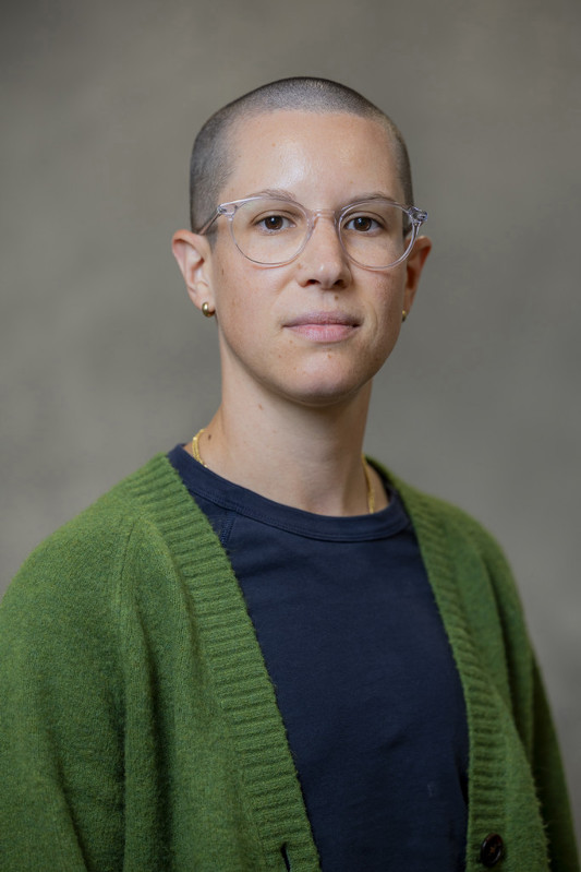 Alison Snyder Headshot